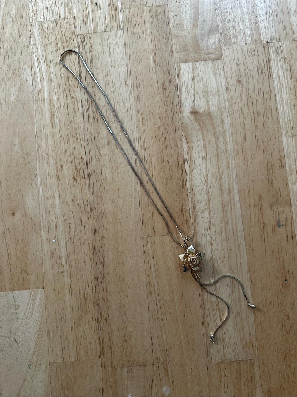 Vintage Dainty Gold Flower Lariat Necklace with Rose Charm